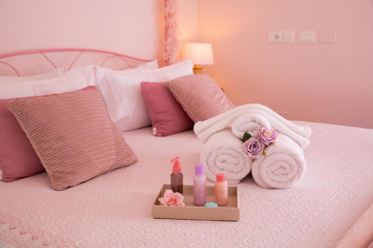 Villetta Tinmar Barbie House Verona Ngoại thất bức ảnh